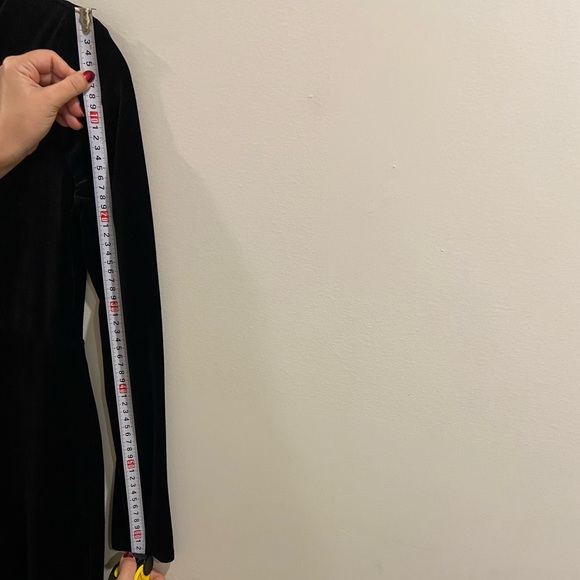 NWT Velvet Black Mock Neck Dress 🎁COMES WITH A GIFT🎁 - Picture 8 of 12